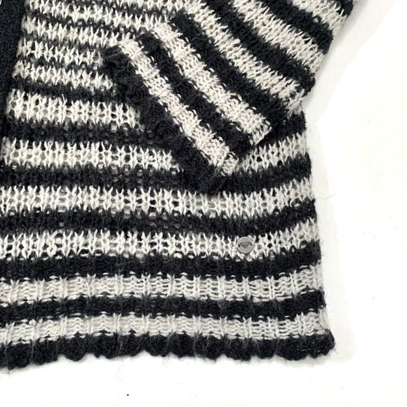 "Roxy" black and white striped button front lightweight knit cardigan- M - Picture 10 of 13